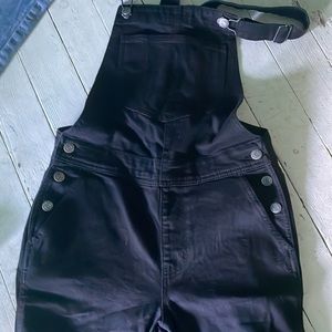 NWOT Old navy black Overalls